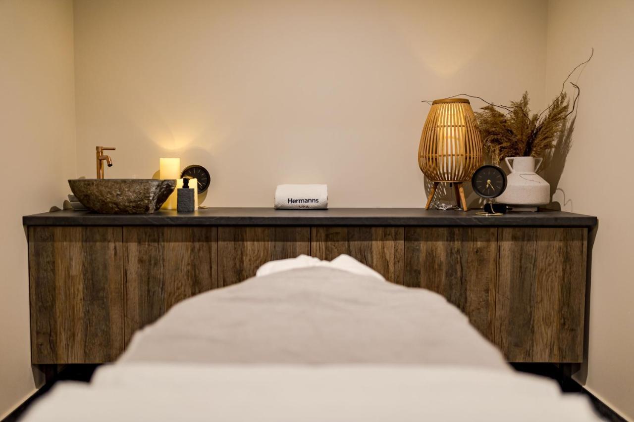Hermanns Hotel & Spa Sibiu Esterno foto
